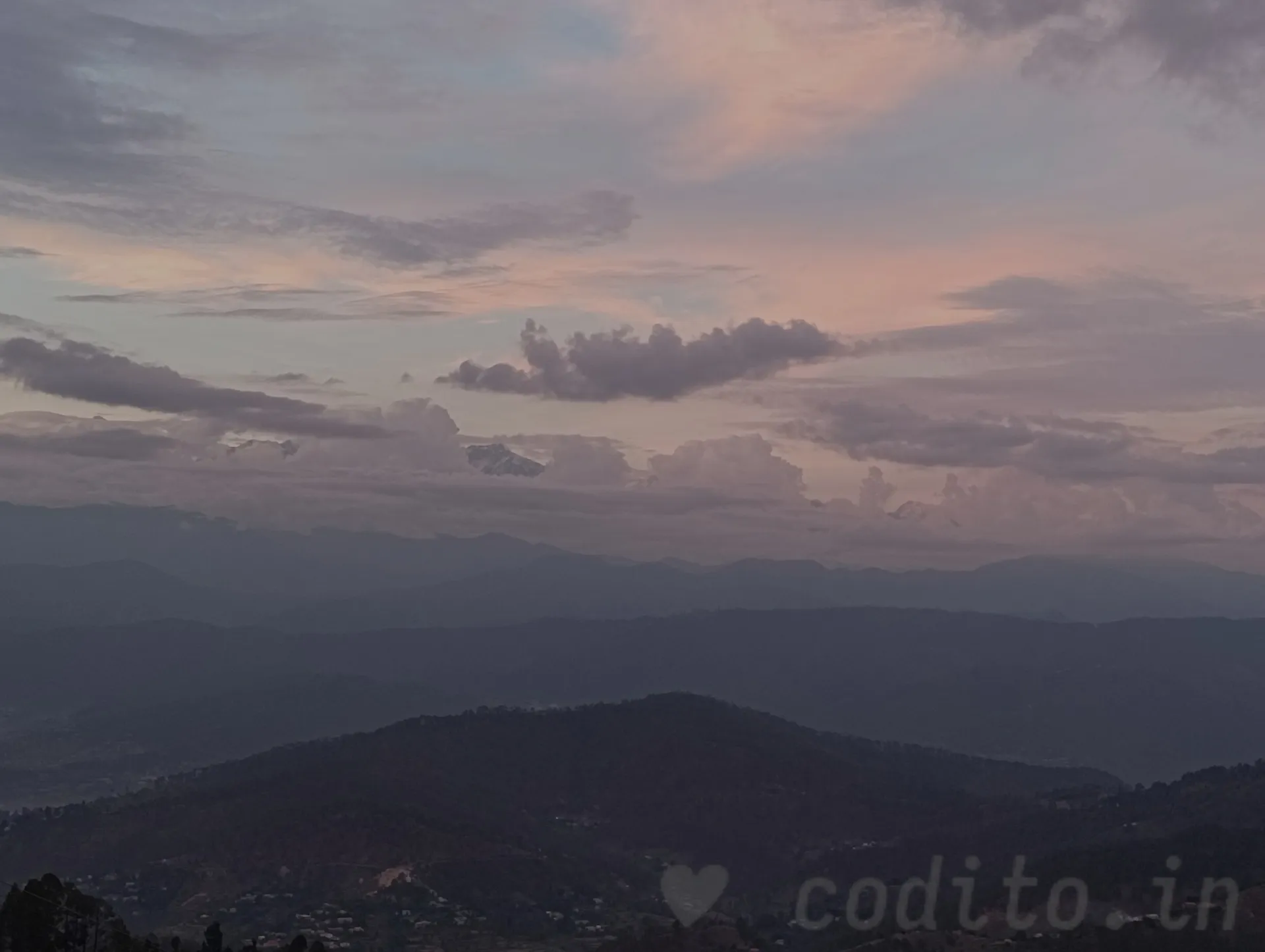 2023-06-kausani-sunset